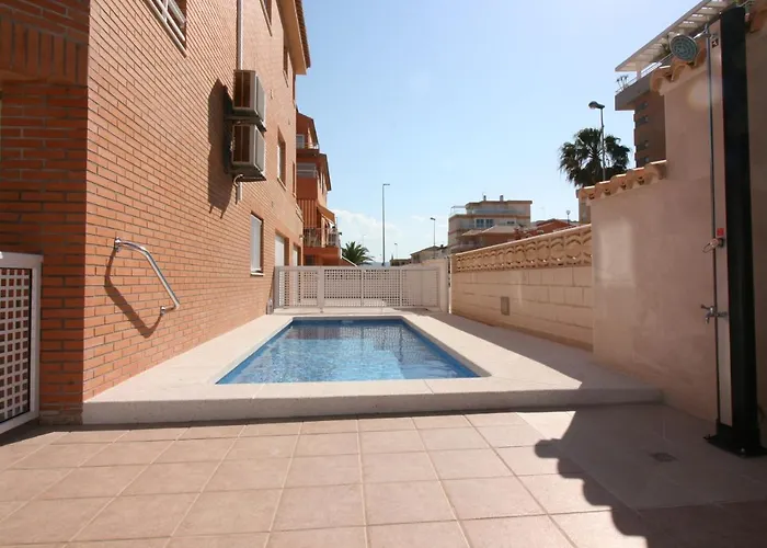 Holidays 3 Apartman Oliva