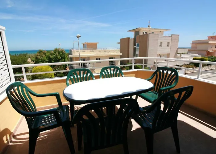 Apartman Holidays 3 *