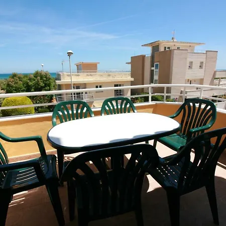 Apartamento Holidays 3 *