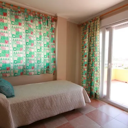 Apartamento Holidays 3 *
